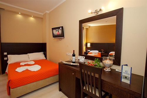 Hotel Sofia 3*